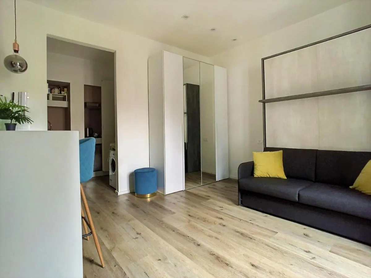 - La Casa Delle Meraviglie- Porta Romana Edition Milan